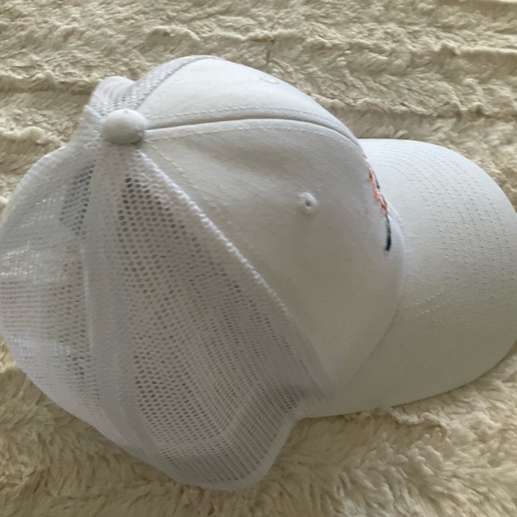 The Game White Cap with Dolphin Design - Picture 3 of 6